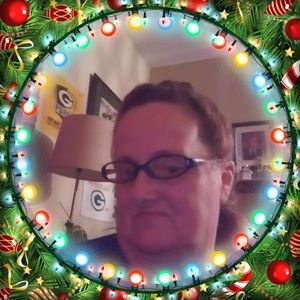 Meet your Posher, Debbie a